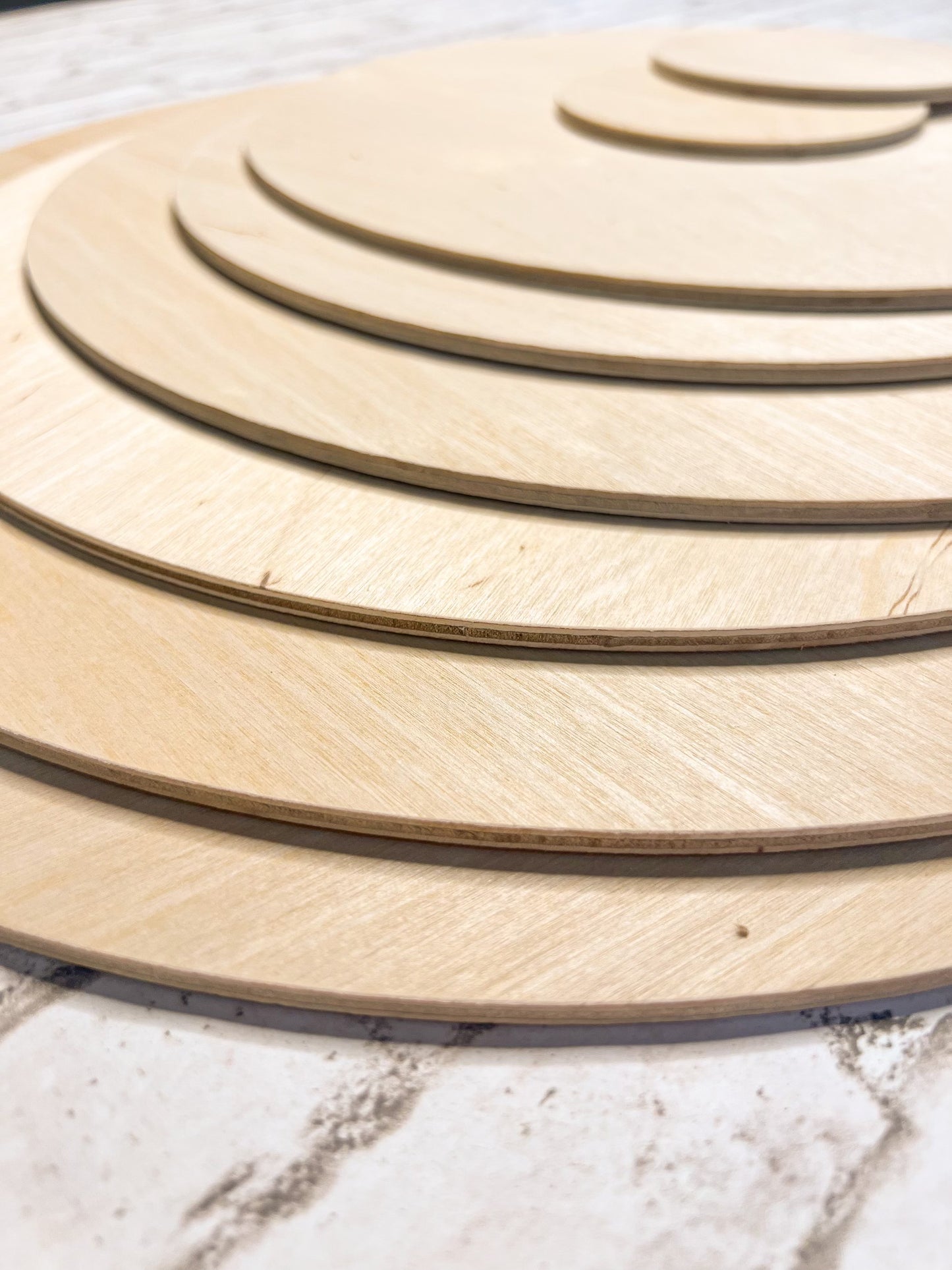 12" CIRCLE BLANK, WOODEN CUTOUT, 1/4" THICK, BIRCH PLYWOOD, WHOLESALE - BULK